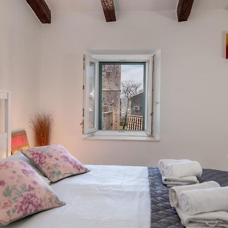 Apartment Ana โตรกีร์ ภายนอก รูปภาพ